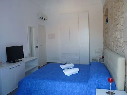 B&B Bianco E Blu Bed & Breakfast