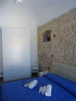 B&B Bianco E Blu Marina di Ragusa 2*,